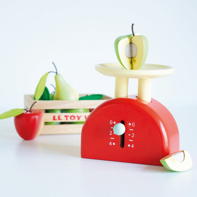 Le Toy Van - Roleplay Weighing Scale