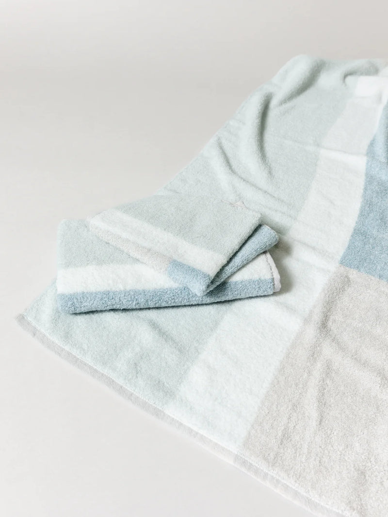 Greige Towel, Cool