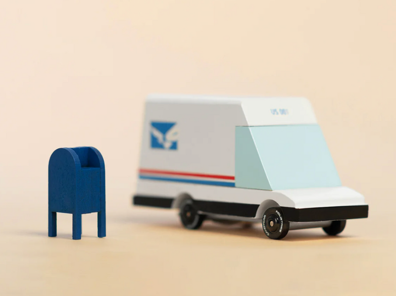 Candylab Candyvan Futuristic Mail