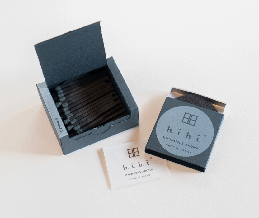 Hibi Box of 30 Oak Moss Incense Match