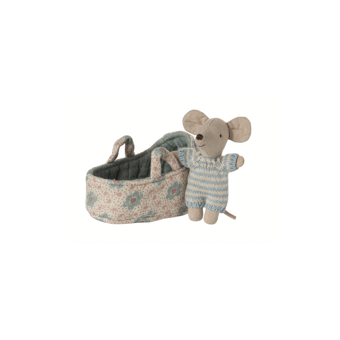Maileg Baby mouse in carry cot - Blue