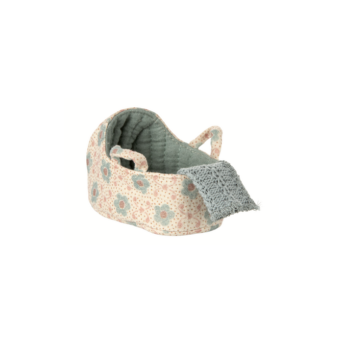 Maileg Carry cot, Baby mouse - Blue