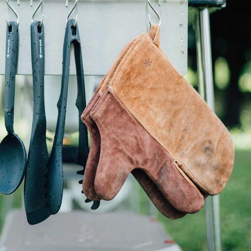 Snow Peak Camper Mittens