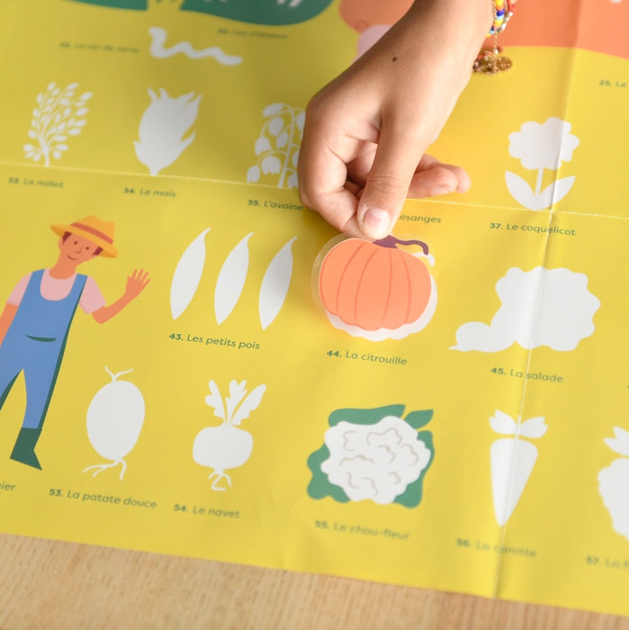 Poppik Educational Poster + 58 Stickers On the Farm